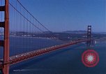 Standbild Golden Gate Bridge San Francisco California USA, 1975, aus Sekunde 11 historischem Filmmaterial Videoclip 65675048724