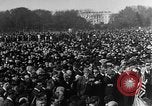 Standbild USA Flaggen United States USA, 1917, aus Sekunde 15 historischem Filmmaterial Videoclip 65675048736