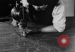 Standbild United States Army uniform factory United States USA, 1917, aus Sekunde 21 historischem Filmmaterial Videoclip 65675048738