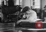 Standbild United States Army uniform factory United States USA, 1917, aus Sekunde 53 historischem Filmmaterial Videoclip 65675048738
