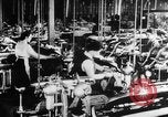 Standbild post Wäscheservice United States USA, 1917, aus Sekunde 9 historischem Filmmaterial Videoclip 65675048744