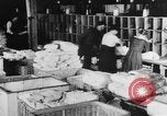 Standbild post Wäscheservice United States USA, 1917, aus Sekunde 15 historischem Filmmaterial Videoclip 65675048744