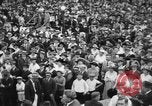 Standbild Hollywood Stars Hilfe verkaufen Liberty Bonds Los Angeles California USA, 1918, aus Sekunde 16 historischem Filmmaterial Videoclip 65675048754