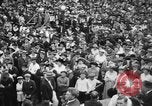 Standbild Hollywood Stars Hilfe verkaufen Liberty Bonds Los Angeles California USA, 1918, aus Sekunde 18 historischem Filmmaterial Videoclip 65675048754
