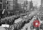 Standbild Liberty Darlehen Parade im Zentrum der Stadt Richmond Virginia USA, 1918, aus Sekunde 6 historischem Filmmaterial Videoclip 65675048759