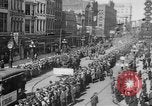 Standbild Liberty Darlehen Parade im Zentrum der Stadt Richmond Virginia USA, 1918, aus Sekunde 12 historischem Filmmaterial Videoclip 65675048759