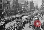 Standbild Liberty Darlehen Parade im Zentrum der Stadt Richmond Virginia USA, 1918, aus Sekunde 19 historischem Filmmaterial Videoclip 65675048759