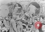 Standbild USA Soldaten europäische Theater, 1918, aus Sekunde 19 historischem Filmmaterial Videoclip 65675048776