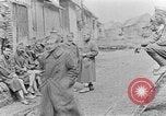 Standbild USA Soldaten europäische Theater, 1918, aus Sekunde 55 historischem Filmmaterial Videoclip 65675048776