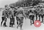 Standbild USA Infanteristen europäische Theater, 1918, aus Sekunde 10 historischem Filmmaterial Videoclip 65675048777