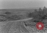 Standbild Uns 1 Soldaten in der Schlacht von Cantigny Cantigny Frankreich, 1918, aus Sekunde 17 historischem Filmmaterial Videoclip 65675048778