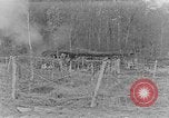 Standbild Uns 1 Soldaten in der Schlacht von Cantigny Cantigny Frankreich, 1918, aus Sekunde 24 historischem Filmmaterial Videoclip 65675048778