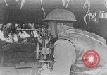 Standbild Uns 1 Soldaten in der Schlacht von Cantigny Cantigny Frankreich, 1918, aus Sekunde 44 historischem Filmmaterial Videoclip 65675048778