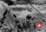 Standbild Uns 1 Soldaten in der Schlacht von Cantigny Cantigny Frankreich, 1918, aus Sekunde 48 historischem Filmmaterial Videoclip 65675048778