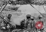 Standbild Uns 1 Soldaten in der Schlacht von Cantigny Cantigny Frankreich, 1918, aus Sekunde 52 historischem Filmmaterial Videoclip 65675048778