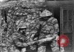 Standbild Uns 1 Soldaten in der Schlacht von Cantigny Cantigny Frankreich, 1918, aus Sekunde 55 historischem Filmmaterial Videoclip 65675048778