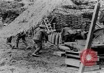 Image États-Unis des unités d'artillerie à des forces allemandes Cantigny France, 1918, de la seconde 21 séquences d'archives historiques vidéo 65675048779