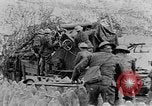 Image États-Unis des unités d'artillerie à des forces allemandes Cantigny France, 1918, de la seconde 27 séquences d'archives historiques vidéo 65675048779