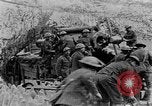 Image États-Unis des unités d'artillerie à des forces allemandes Cantigny France, 1918, de la seconde 37 séquences d'archives historiques vidéo 65675048779