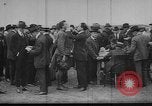 Standbild amerikanischen Rekruten New York United States USA, 1918, aus Sekunde 17 historischem Filmmaterial Videoclip 65675048800