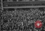 Standbild Detroit Liberty Bond Parade während Ersten Weltkrieg Detroit Michigan USA, 1917, aus Sekunde 25 historischem Filmmaterial Videoclip 65675048801