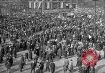 Standbild Detroit Liberty Bond Parade während Ersten Weltkrieg Detroit Michigan USA, 1917, aus Sekunde 33 historischem Filmmaterial Videoclip 65675048801