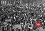 Standbild Detroit Liberty Bond Parade während Ersten Weltkrieg Detroit Michigan USA, 1917, aus Sekunde 40 historischem Filmmaterial Videoclip 65675048801