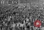 Standbild Detroit Liberty Bond Parade während Ersten Weltkrieg Detroit Michigan USA, 1917, aus Sekunde 41 historischem Filmmaterial Videoclip 65675048801