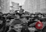 Standbild Liberty Bond Rally in Detroit Detroit Michigan USA, 1917, aus Sekunde 19 historischem Filmmaterial Videoclip 65675048802