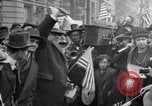 Standbild Liberty Bond Rally in Detroit Detroit Michigan USA, 1917, aus Sekunde 21 historischem Filmmaterial Videoclip 65675048802