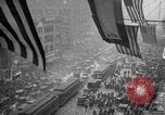 Standbild Liberty Bond Rally in Detroit Detroit Michigan USA, 1917, aus Sekunde 43 historischem Filmmaterial Videoclip 65675048802