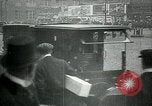 Immagine di RMS Lusitania uscire sul suo fatidico viaggio New York United States USA, 1915, secondo 13 filmato di repertorio 65675048816