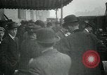 Immagine di RMS Lusitania uscire sul suo fatidico viaggio New York United States USA, 1915, secondo 29 filmato di repertorio 65675048816