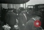 Immagine di RMS Lusitania uscire sul suo fatidico viaggio New York United States USA, 1915, secondo 33 filmato di repertorio 65675048816