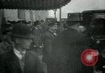 Immagine di RMS Lusitania uscire sul suo fatidico viaggio New York United States USA, 1915, secondo 39 filmato di repertorio 65675048816