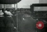 Immagine di RMS Lusitania uscire sul suo fatidico viaggio New York United States USA, 1915, secondo 53 filmato di repertorio 65675048816