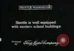 Standbild Schule Gebäude Seattle Washington USA, 1917, aus Sekunde 11 historischem Filmmaterial Videoclip 65675048841