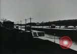 Immagine di Canal si blocca Seattle Washington USA, 1917, secondo 41 filmato di repertorio 65675048842