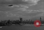 Standbild USS Midway New York City USA, 1945, aus Sekunde 14 historischem Filmmaterial Videoclip 65675048874