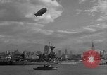 Standbild USS Midway New York City USA, 1945, aus Sekunde 28 historischem Filmmaterial Videoclip 65675048874