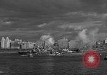 Standbild USS Midway New York City USA, 1945, aus Sekunde 32 historischem Filmmaterial Videoclip 65675048874