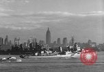 Standbild USS Midway New York City USA, 1945, aus Sekunde 58 historischem Filmmaterial Videoclip 65675048874