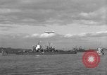 Standbild USS Enterprise New York City USA, 1945, aus Sekunde 20 historischem Filmmaterial Videoclip 65675048875