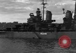 Standbild USS Enterprise New York City USA, 1945, aus Sekunde 60 historischem Filmmaterial Videoclip 65675048875