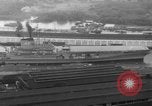 Standbild USS Franklin D Roosevelt Balboa Panama, 1954, aus Sekunde 37 historischem Filmmaterial Videoclip 65675048879