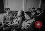 Standbild flight Deck Control Officer Pazifik, 1949, aus Sekunde 4 historischem Filmmaterial Videoclip 65675048882