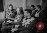 Standbild flight Deck Control Officer Pazifik, 1949, aus Sekunde 16 historischem Filmmaterial Videoclip 65675048882