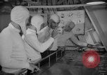 Standbild flight Deck Control Officer Pazifik, 1949, aus Sekunde 25 historischem Filmmaterial Videoclip 65675048882