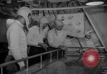 Standbild flight Deck Control Officer Pazifik, 1949, aus Sekunde 35 historischem Filmmaterial Videoclip 65675048882