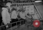Standbild flight Deck Control Officer Pazifik, 1949, aus Sekunde 37 historischem Filmmaterial Videoclip 65675048882